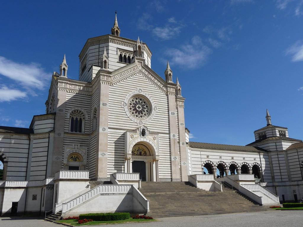 cimitero milano